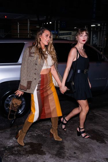 Blake Lively et Taylor Swift le 30 septembre 2023 à New York.