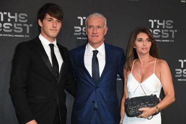 Didier Deschamps avec son fils Dylan et sa femme Claude à Londres pour les Best FIFA Football Awards en 2018