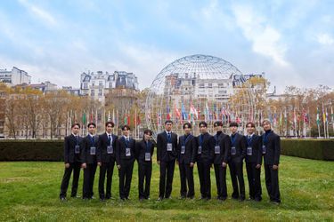 Seventeen au siège de l'UNESCO, à Paris, le 13 novembre 2023.