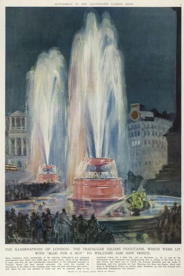 Les fontaines de Trafalgar Square illuminées en bleu pour célébrer la naissance du prince Charles