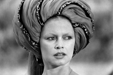 Brigitte Bardot dans « L’histoire très bonne et très joyeuse de Colinot trousse-chemise » (1973), de Nina Companeez