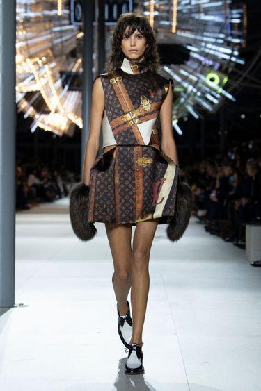 Tenue louis vuitton hotsell
