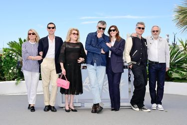Nicole Garcia, Melvil Poupaud, Catherine Deneuve, le réalisateur Christophe Honoré, Chiara Mastroianni, Benjamin Biolay et Fabrice Luchini - Photocall du film