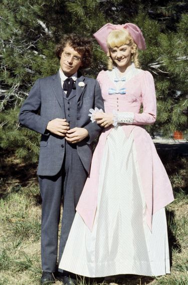 Steve Travi and Alison Arngrim (Percival and Nellie Olsen) in the series 
