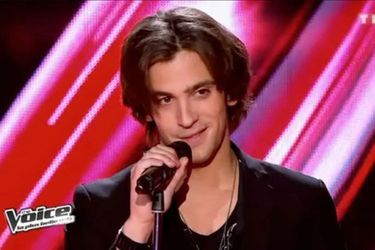 Hélène Ségara : de la musique à la cuisine, son fils Raphaël tient un ...