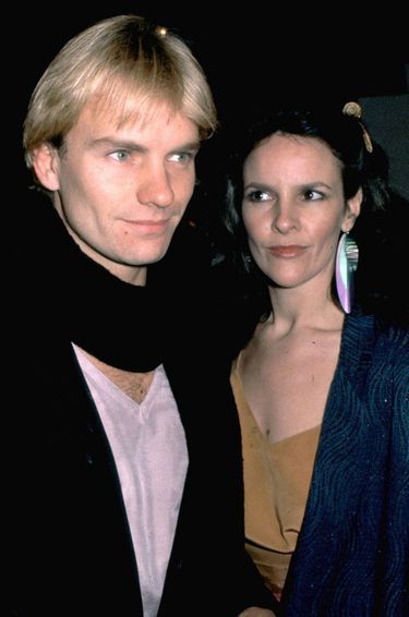 Musicien et chanteur anglais Sting avec sa première épouse, l'actrice nord-irlandaise Frances Tomelty, Hollywood, Californie, vers 1980.