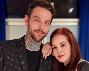 Ο γιος της Priscilla Presley ανοίγει πιτσαρία στην πίσω αυλή: «Θέλω να αποδείξω ότι μπορώ να τα καταφέρω μόνος μου»