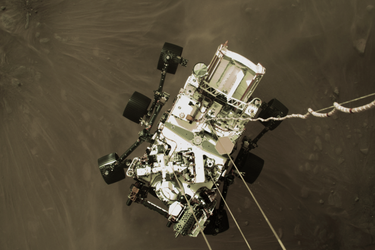 Le 18 février 2021, Perseverance atterrit sur Mars, dans le cratère de Jezero.