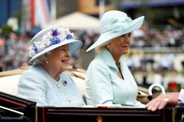 La reine Elizabeth II et Camilla, l'épouse du prince Charles, le 9 juin 2019.