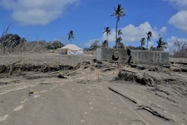 L&#039;archipel des Tonga a été dévasté par une éruption volcanique suivie d&#039;un tsunami.