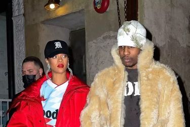 Rihanna et A$AP Rocky dans les rues de New York le 22 janvier 2022. 