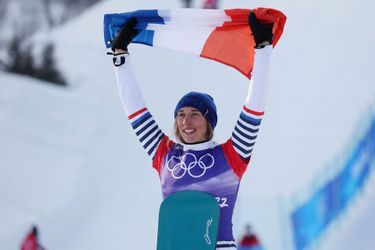 Chloé Trespeuch, médaillée d'argent en snowboard cross.