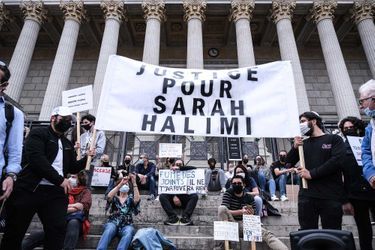 Manifestation à Lyon en avril 2021. 