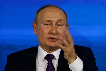 Vladimir Poutine lors de la conférence de presse annuelle donnée à Moscou le 23 décembre 2021.