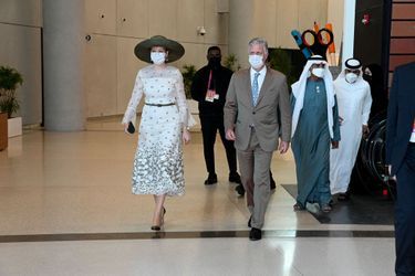 La reine Mathilde et le roi des Belges Philippe visitent l’Expo-2020 à Dubaï, le 5 février 2022