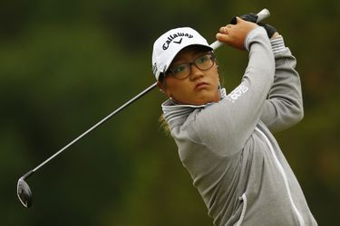 Née en Corée du Sud et adoptée par des Néo-Zélandais, elle est la première millionnaire de la ligue féminine de golf, à seulement 17 ans.