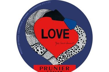 Love collection, Boîtes de 30g, Prunier caviar, disponibles en boutique (sur commande) Prunier Victor Hugo 01 44 17 35 85 et Prunier madeleine 01 47 42 98 91 