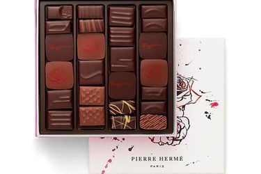 Coffret de bonbons de chocolat, 210g, Pierre Hermé, 32€www.pierreherme.com<br />
