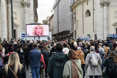 Ce dimanche 6 février se sont déroulées les obsèques de l&#039;actrice italienne Monica Vitti, décédée mardi à l&#039;âge de 90 ans. 