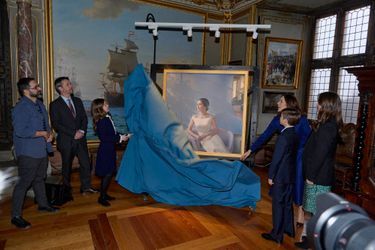 La princesse Mary de Danemark dévoile son nouveau portrait au château de Frederiksborg à Hillerod, le 3 février 2022 