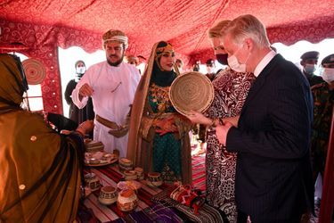 La reine Mathilde et le roi des Belges Philippe à Duqm au Sultanat d&#039;Oman, le 4 février 2022