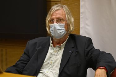 Didier Raoult lors d'une audition de la commission d'enquête du Sénat sur le coronavirus en septembre 2020 à Paris