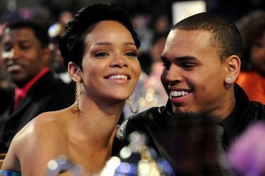 Rihanna et Chris Brown le 7 février 2009 à Beverly Hills.