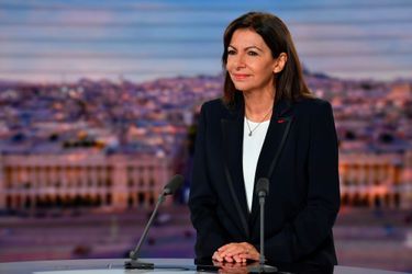 Anne Hidalgo sur le plateau de TF1, samedi.