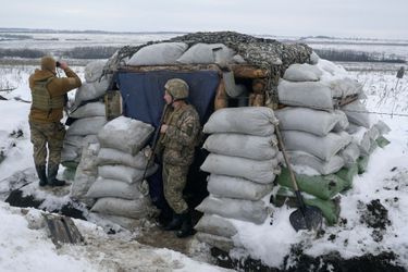 Photo des forces militaires ukrainiennes prise à Popasna, près de Lougansk.