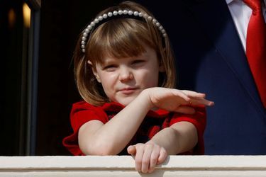 La princesse Gabriella de Monaco au balcon du Palais princier, le 27 janvier 2022