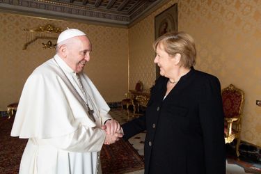 Le pape François et Angela Merkel le 7 octobre 2021.