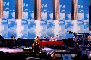 Elton John sur la scène du Caesars Palace le 21 juin 2008 à Las Vegas pour «The Red Piano». 