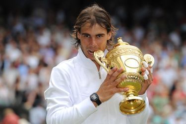 Rafael Nadal remporte Wimbledon en 2010.