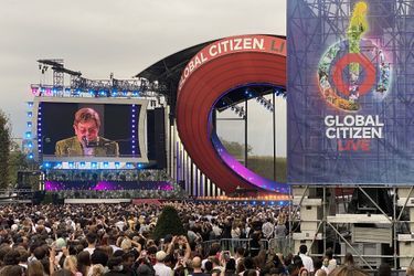 Elton John sur la scène du concert parisien organisé par Global Citizen.