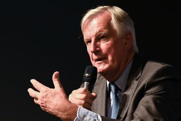 Michel Barnier, candidat LR à l&#039;investiture de la droite pour la présidentielle, ici en septembre à Nîmes.