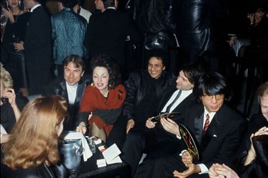 Thierry Mugler, Azzedine Alaia, Kenzo lors d'une soirée au Palace, à Paris, en 1984.