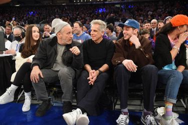 Jon Stewart, Ben Stiller et Pete Davidson le 12 janvier 2022.