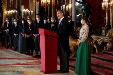 La reine Letizia et le roi Felipe VI d'Espagne à Madrid, le 17 janvier 2022