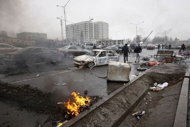 Des manifestations et émeutes meurtrières secouent depuis dimanche le Kazakhstan, déclenchées par une hausse du prix du gaz.
