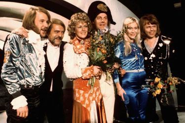 Le groupe ABBA après sa victoire à l'Eurovision en 1974 avec le tube "Waterloo".