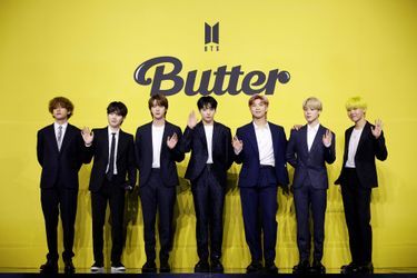 Le groupe BTS vendredi en conférence de presse pour présenter son titre &quot;Butter&quot;. 