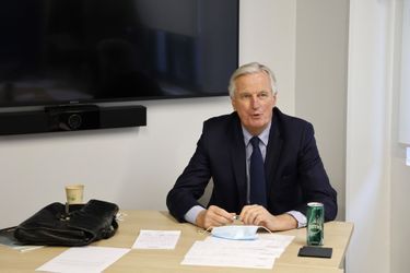 Michel Barnier au QG de campagne de Valérie Pécresse. 