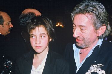 Charlotte et Serge Gainsbourg à la soirée des César en 1986, où elle avait reçu le prix du meilleur espoir féminin pour &quot;L&#039;Effrontée&quot;