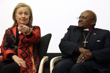 Hillary Clinton et Desmond Tutu en octobre 2012