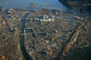 Minamisanriku, ville côtière de 17 000 habitants, au lendemain de la catastrophe, le 12 mars 2011.