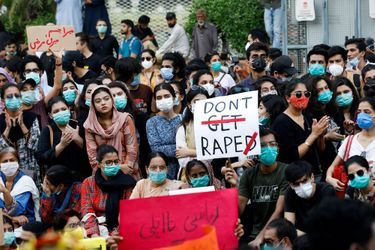 Karachi manifestation viol