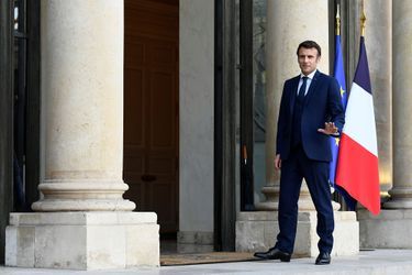 Emmanuel Macron à l'Elysée lundi. 