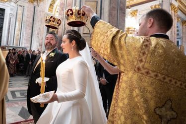 Le grand-duc de Russie Gueorgui Romanov et Rebecca Bettarini, le 30 septembre 2021, jour de leur mariage religieux à Saint-Pétersbourg