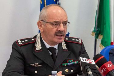 Le général Angelosanto, chef du Raggruppamento Operativo Speciale Carabinieri (ROS ).   