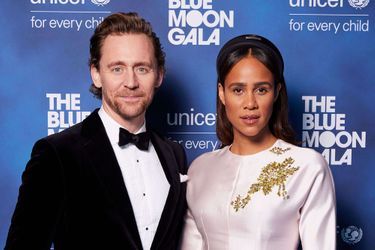 Tom Hiddleston et Zawe Ashton au gala de l’UNICEF le 8 décembre 2021 à Londres.
